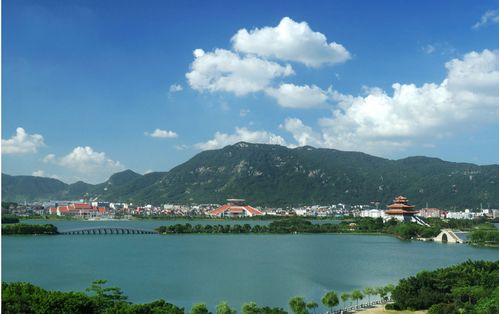 西湖 人间天堂的诗意画卷